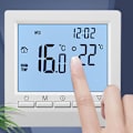 Pikkukuva 3 / 5: Älytermostaatti Kotitaloudelle Taustavalaistulla LCD-näytöllä, Suuri Näyttö, Seinäasennus, Huoneen Lämpötilan Ohjain, Kotitaloustuotteet [DB] White