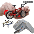 Pikkukuva 3 / 5: Tech Finger Skateboard Kit Finger Bike Bmx Mini Kaksipyöräinen Skootteri Lauta Skeitti Sormet Urheiluharjoitteluvälineet Rampit Skeittipuisto Lelut Pop [DB] 113-B 24X10X10cm