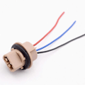 Miniatyrbilde 4 av 4: 2 stk. T13 T20 7440 7443 Pære Sokkel W21W W21 5W Adapter Ledningsnett For Bil Blinklys Bremselys Base Tilbehør [DB] For T20 7440 w21w