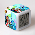 Miniatyrbillede 1 af 5: Stitch Anime LED Digital Vækkeur til Piger - Sød Størrelse, 8cm, 3 tommer, 7 Farver Skifter, Temperatur, Perfekt til Pigers Soveværelse(13) db 45