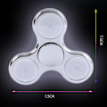 Miniatyrbild 3 av 4: Ljus LED-ljus snurrande topp fingertopp gyroskop upplyst spinner barn finger fidget sensorisk leksak stressavlastning gåva db Silver
