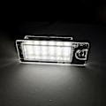 Pikkukuva 3 / 5: 2kpl Valkoinen Led Rekisterikilven Polttimo Volvo S80 99-06 V70 Xc70 S60 Xc90 Dxy88 Rekisterikilven Valo DB