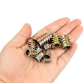 Miniatyrbilde 4 av 5: 230 stk M4 M5 M6 M8 M10 Heksmuttere med gjengede innsatser, sinklegering heks gjengede innsatsmuttere for tremøbler mutter til [DB]