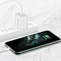 Miniatyrbilde 3 av 5: Borofone BA38 Plus PD20W lader for iPhone 12 US-standard hurtigladingsett [DB]