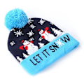 Miniatyrbild 1 av 5: Jultomte, älg och snögubbe LED-ljus stickad mössa med tryck [DB] LET IT SNOW