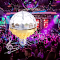 Miniatyrbilde 5 av 5: 2 stk Fargerike Roterende Magiske Ball Lys, Party Lys Disco Ball Med Sokler Led Rgb Strobe Scene Lys For Fest [DB] For EU