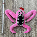 Pikkukuva 2 / 2: DB The New Garten Of Banban Plush Banban Garden Game Around Plush Doll Toy Doll Pink Three Eyes Big Mouth