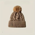 Miniatyrbild 1 av 5: Mysig Stickad Mössa med Pompom - Tjock, Varm & Andningsbar för Kvinnor | Perfekt för Höst/Vinteraktiviteter utomhus Khaki One Size Fits All
