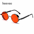Pikkukuva 1 / 4: Metalliset Steampunk-Aurinkolasit Miehille ja Naisille Muodikkaat Pyöreät Lasit Merkkisuunnittelijan Vintage-Aurinkolasit Korkealaatuiset Oculos De Sol 2024 [DB] Black Red 1 pcs