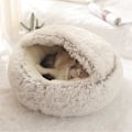 Miniatyrbillede 1 af 3: Fluffy katteseng, rund, blød plys, hule med hætte, katteseng