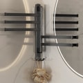 Miniatyrbillede 4 af 4: Svingbar Håndklædeholder 5 Arme, Væghængt Håndklædestang Rustfrit Stål, Håndklædeophæng 180 Rotation Pladsbesparende Håndklædeholder Til Badeværelse Køkken Db White