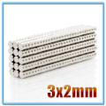 Pikkukuva 2 / 2: 100 kpl Mini Pieni N35 Pyöreä Magneetti 3x1 3x1.5 3x2 3x4 3x5 3x10 Mm Neodyymimagneetti Pysyvä Ndfeb Super Vahva Voimakas Magneetit db 3x2(100pcs)