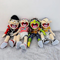 Miniatyrbillede 3 af 5: DB 2023 60cm Jeffy Dukke Hånddukke Sml Jeffy Dukke Familie Ægte Jeffy Zombie Dreng Hånddukke Blødt Legetøj Plys Feebee Dukke 40cm8