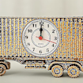 Miniatyrbild 3 av 5: 11,8 tum container lastbilsväckarklocka med bogserhuvud, trendig och personlig väckarklocka, studentnattduksbordsklocka, hemväckarklocka - mörkbrun [dB}