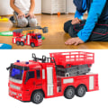 Pikkukuva 3 / 5: Kauko-ohjattava sähköinen vesisuihku palomies paloauto malli auto lelu lahja KAESI db B