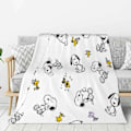 Pikkukuva 2 / 5: Maapähkinät Snoopy Flannel-peitto Makuuhuoneen Sisustukseen ja Vuodevaatteisiin -CT932 db 150x125cm