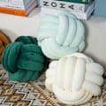 Miniatyrbilde 2 av 3: Knot Ball Knot Ball Pute Nappe Plysj Dekorativ Kaste DB dark green 20cm