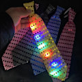 Miniatyrbild 4 av 5: 10 stycken LED Bowtie Blinkande Light Up Paljetter Slips LED Rose Slips