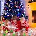 Miniatyrbilde 6 av 7: Jul 24 biter for barn voksen nissen Claus Snømann Squishy Fidget Leker