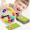 Miniatyrbild 4 av 7: Bästa kvalitet Trä klocka modell undervisningshjälpmedel,Montessori inlärning klockor med kort,Kindergartner leksak för spel,Interaktion lekrum vägg