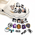 Pikkukuva 4 / 6: 20 kpl setti amerikkalainen komedia kenkä korut PVC Croc Charms muoti kenkä asusteet