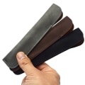 Miniatyrbillede 5 af 8: Blød blyant etui holder til én pen PU læder skrivematerialer holder