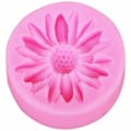 Miniatyrbillede 2 af 4: Daisy Candle Forme Sæbe Mold