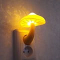 Miniatyrbilde 2 av 5: LED Natt Lys Sopp Vegg Lampe EU Plug Lys Kontroll Induksjon Energi sparing Miljøbeskyttelse