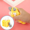 Pikkukuva 2 / 7: Hiiri Ja Juusto Block Squeeze Stressiä estävä lelu piilota ja etsi kutsuvat figuurit stressi helpotus Fidget lelut