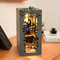 Miniatyrbillede 3 af 10: Robotime Rolife DIY Book Nook Japanese Sakura Densya in Books Serie Træ Miniature Hus