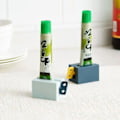 Miniatyrbild 8 av 9: Tandkräm Dispenser Silicon Bottom Rullande Rymd Spara Squeezer