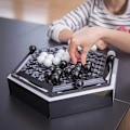 Miniatyrbilde 3 av 6: Bærbart Sjakk Set Familie Brett Spill