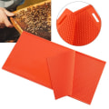Miniatyrbilde 1 av 6: Myk PVC Bivoks Mugg Foundation Bee Hive Basis Press Sheet Mould Bivoks Press Sheet
