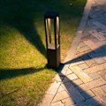 Pikkukuva 9 / 10: Moderni ulko vedenpitävä LED pitkä nurmikon lamppu 7W 85~265V viimeistely alumiini neliö katu valo