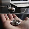 Miniatyrbilde 4 av 6: Spinning Topp Roterende Magnetisk Dekorasjon Desktop Droplets Spiner Leker