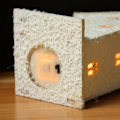 Miniatyrbillede 6 af 10: Jul led lys træ hus med snefnug lysende hytte jule pynt