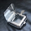 Miniatyrbillede 5 af 6: Smallsweet rustfrit stål firkantet lomme askebæger metal aske bakke