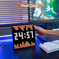 Miniatyrbild 2 av 2: Pixel Art Digital Frame LED Display Klocka Hem Lightning Dekoration