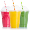 Miniatyrbillede 1 af 5: 100 stk. Plast Smoothie Krus med Kuplåg Smoothie Krus med Låg til Smoothies - Genanvendelige Krus (100-pak) 16oz