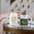 Miniatyrbild 2 av 3: Yankee Candle Signature Medium Jar Silver Sage & Pine 368g Grön