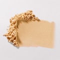 Pikkukuva 2 / 6: BareMinerals Original Mineral Veil Pressed Setting Powder Sheer Medium Beige