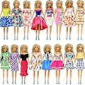 Miniatyrbild 2 av 5: 65 stycken Barbie-kläder och accessoarer för 30-tums dockor, slumpmässigt set