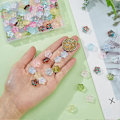 Miniatyrbillede 5 af 5: 120 stk. Lass Blomsterperler Blomster Glasperler Livlige Spraymalede Lampwork Perler Blomster Løse Spacer Perler til DIY Smykkefremstilling Hul: 1mm[D]