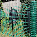 Miniatyrbild 4 av 5: Rulle med 1 mx 50 m GRÖNT plastnät staket (1 rulle 50 m, grön)