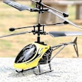 Pikkukuva 3 / 5: Minihelikopteri Sisäkäyttöön Tarkoitettu RC-helikopteri Lapsille Kaukosäätöinen Helikopteri Lentävä Lelu Lahja Pojille ja Tytöille[D] Red