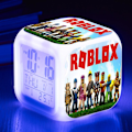 Miniatyrbild 1 av 2: Roblox Print Digital Väckarklocka med 7 Färgväxlande Spelnattslampa LED-display Sängbordsklocka Prydnad Heminredning Leksak för Barn Present (YJD)