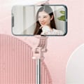 Pikkukuva 5 / 5: Langaton Selfie-keppi Tripod-jalusta valolla Bluetooth-kaukosäätimellä Tripod[D] Pink