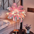 Miniatyrbillede 2 af 3: Led fjerlampe bordlampe lille natlampe soveværelse pige hjerte sengebordslampe Pink