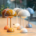Miniatyrbillede 2 af 5: Nordisk Svampe Natlampe Led Blomst Knop Bordlampe Usb Sengelampe Bryllup Værelse Skrivebord Enkel Dekoration Soveværelse Moderne Green Black