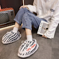 Miniatyrbillede 1 af 5: Vinter sjov aj kegle kokos bomuld hjemmesko sjove indendørs par hjem plys sko varm internet berømthed store bomuldssko Yeezy white zebra